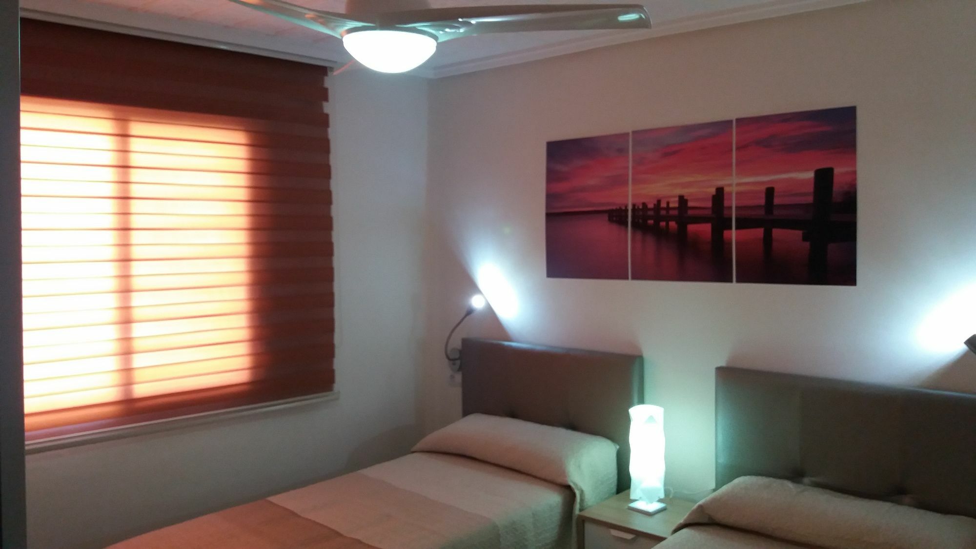 Apartmentsuitespain Atic Panoramic Beach Valência Exterior foto
